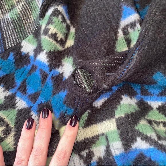 We The Free Navy and Blue Patterned Cardigan - Picture 3 of 5